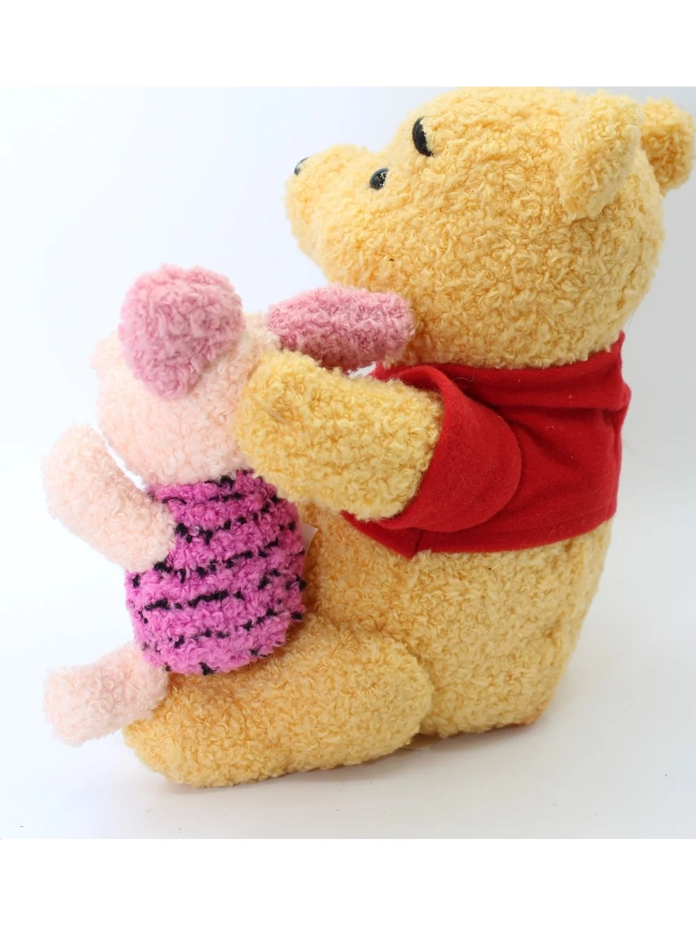 1999 Disney Winnie the Pooh Squeeze Piglet Pooh Sings Giggles Plush 2 Dolls